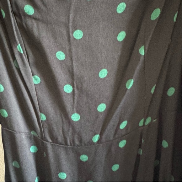 NWT & Other Stories Black Green Polka Dot Puff Sleeve Slit Midi Dress size 6 - Picture 4 of 10